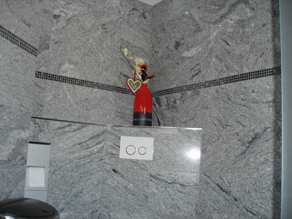 Bild 5-2 Natursteinplatten Bordre aus Mosaikplatten